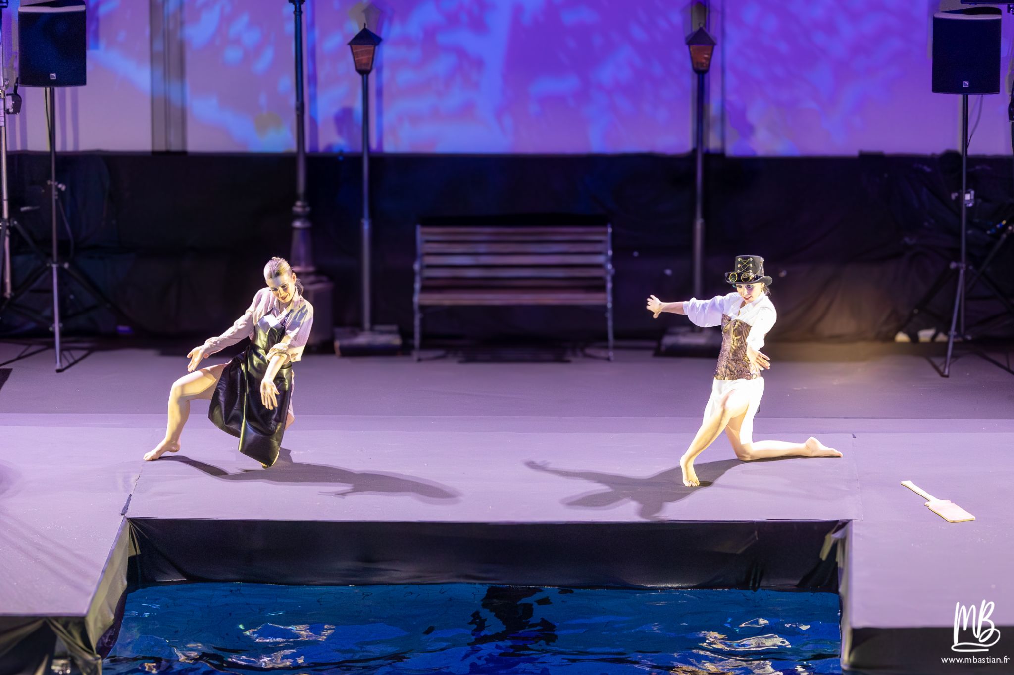 20251206 LA FABRIQUE A CONTES (BNS) MB 12